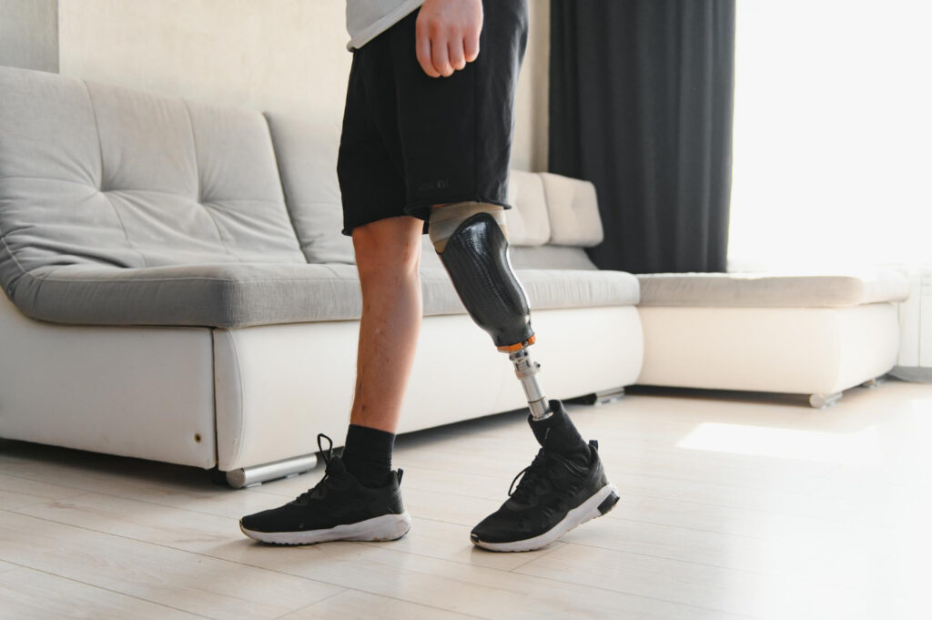 Prótesis de pierna para caminar